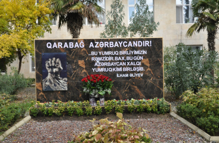 Akad. M.A.Topçubaşov adına Elmi Cərrahiyyə Mərkəzinin həyətində “Zəfər” abidəsinin açılışı olmuşdur